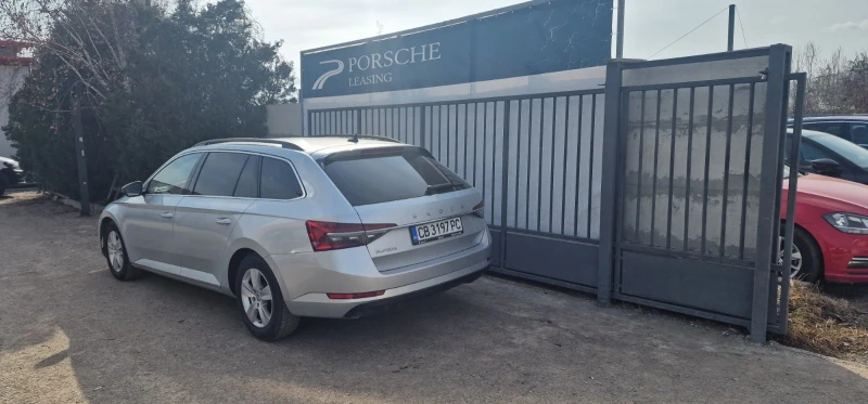 Skoda Superb 2.0 TDI , DSG, снимка 5 - Автомобили и джипове - 49364186