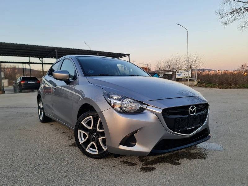 Mazda 2 УНИКАТ/АВТОМАТ , снимка 1 - Автомобили и джипове - 49599179