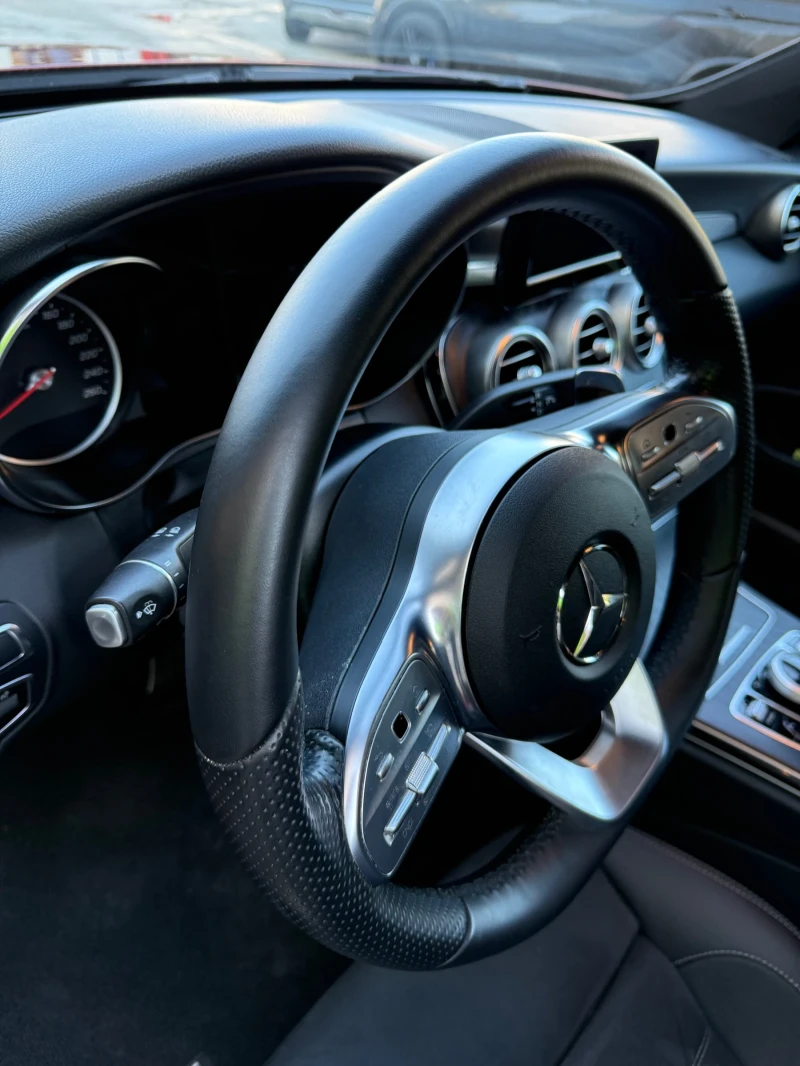 Mercedes-Benz C 200 coupe 4matic, снимка 10 - Автомобили и джипове - 52229961