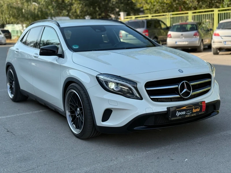 Mercedes-Benz GLA 180 SPORT* AMG* CAMERA* ASSIStLine* Мъртва Точка* ПОДГ