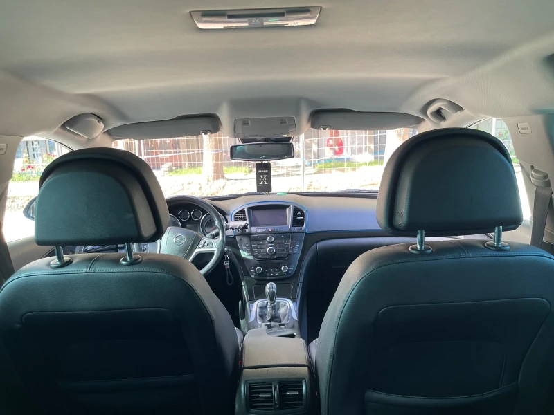 Opel Insignia, снимка 12 - Автомобили и джипове - 52680958