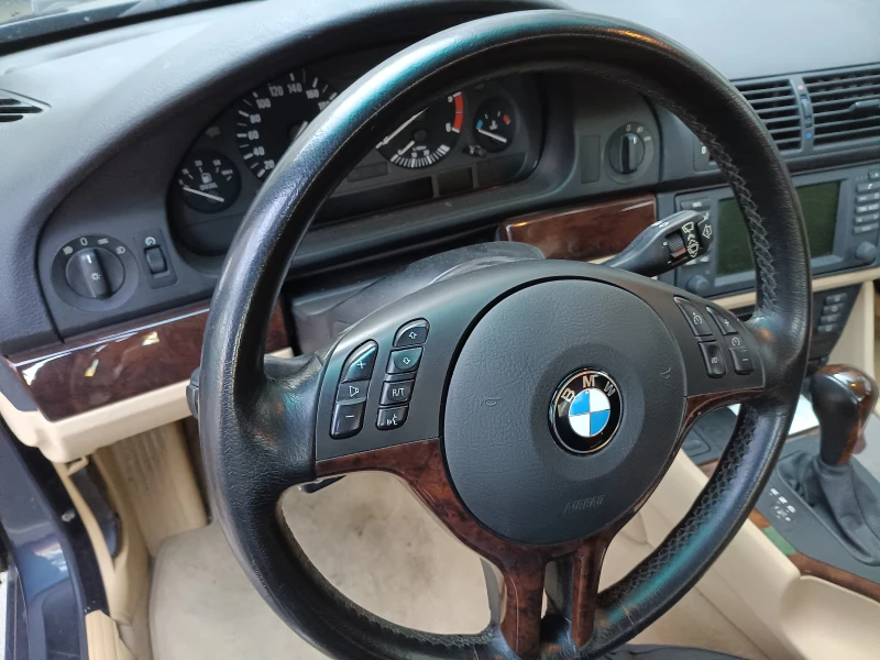 BMW 530 dA, снимка 7 - Автомобили и джипове - 52852096