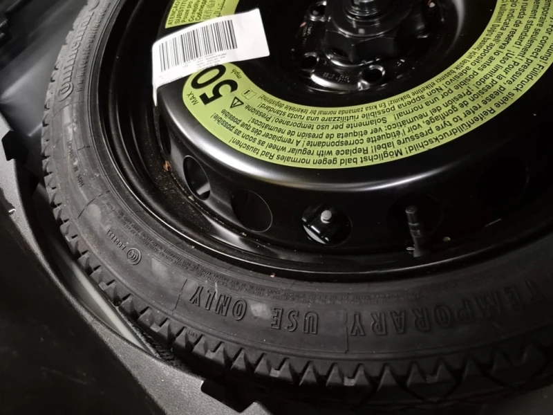 Audi A4 * TECHNIK * CARFAX * БЕЗ ПЪРВОНАЧАЛНА ВНОСКА, снимка 15 - Автомобили и джипове - 53021890