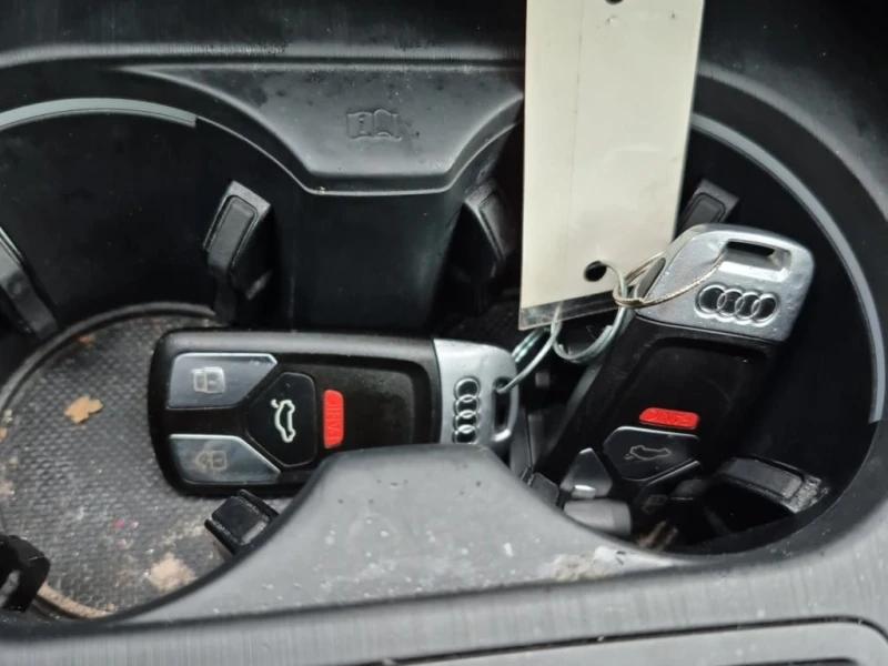 Audi A4 * TECHNIK * CARFAX * БЕЗ ПЪРВОНАЧАЛНА ВНОСКА, снимка 8 - Автомобили и джипове - 53021890