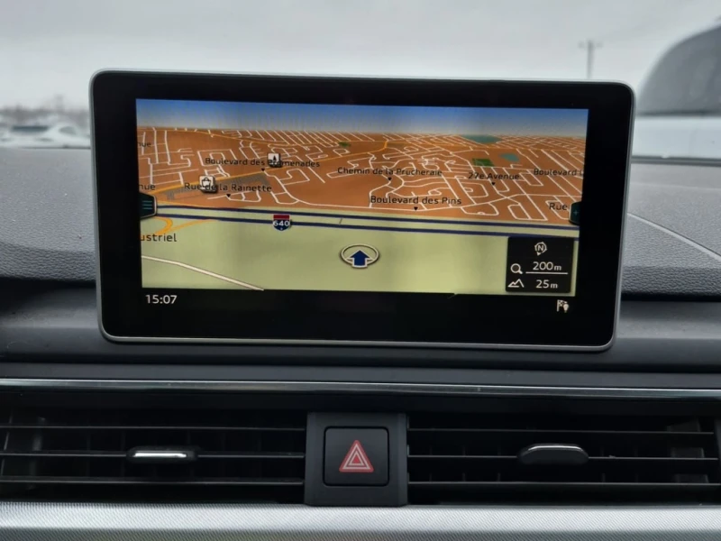 Audi A4 * TECHNIK * CARFAX * БЕЗ ПЪРВОНАЧАЛНА ВНОСКА, снимка 10 - Автомобили и джипове - 53021890