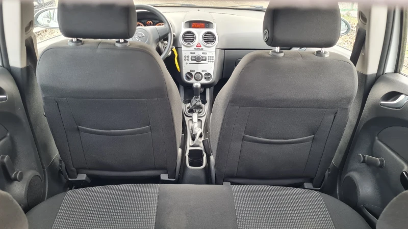 Opel Corsa 1.2i, снимка 13 - Автомобили и джипове - 53261928