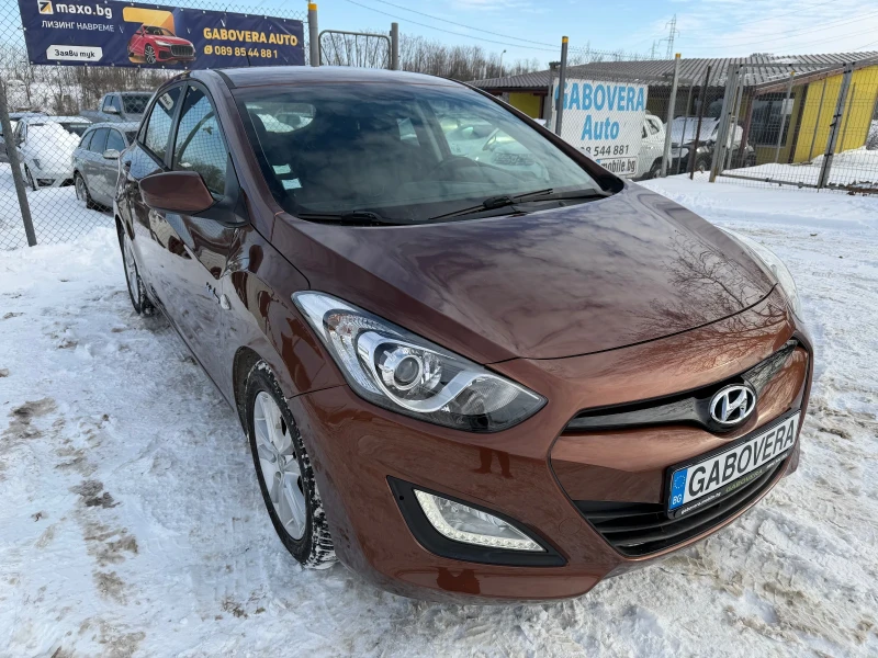 Hyundai I30 1.6crdi Климатроник! Парктроник! 6-скорости!, снимка 2 - Автомобили и джипове - 53340451