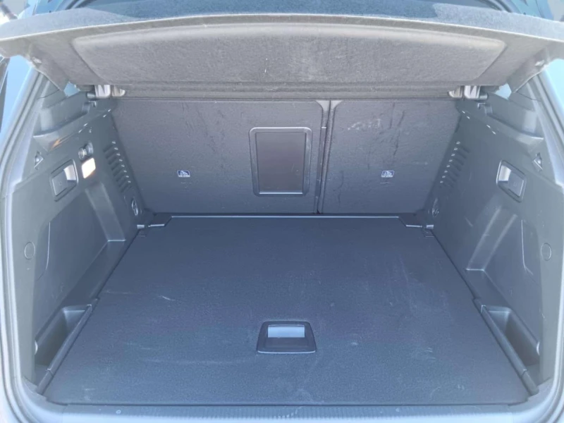 Peugeot 3008 1.2P, снимка 12 - Автомобили и джипове - 53427392
