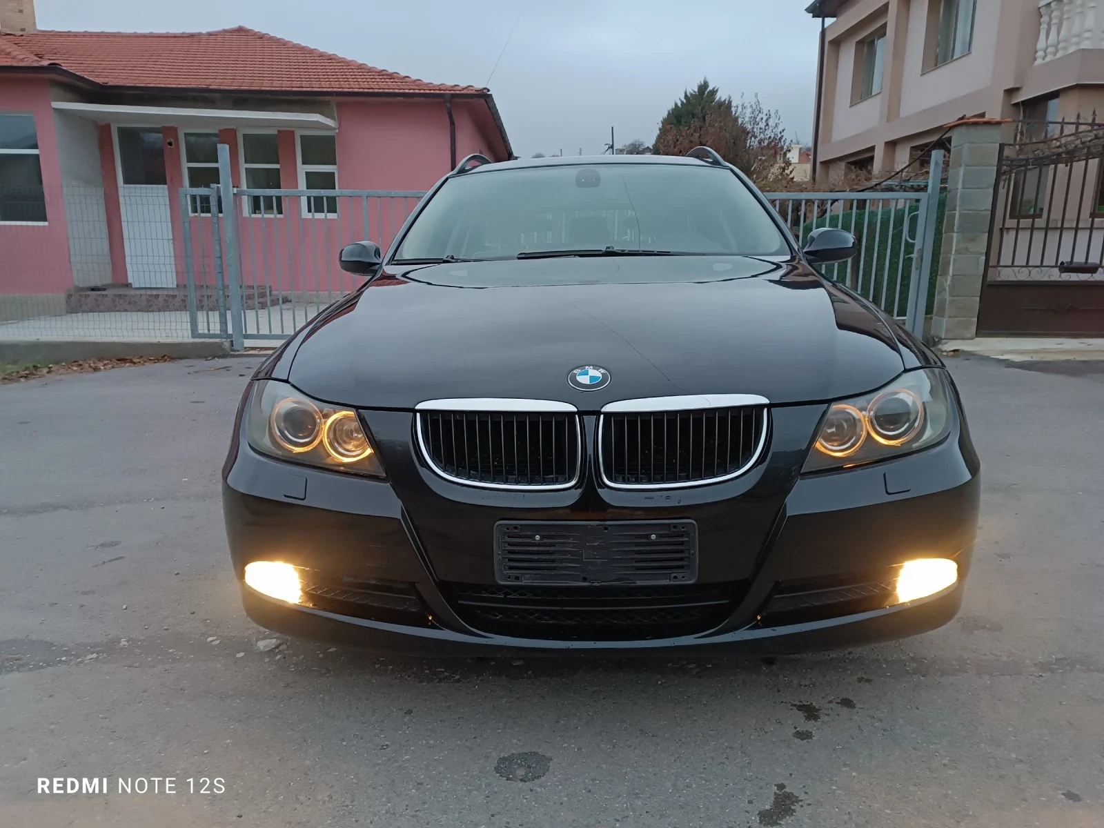 BMW 320 2.0D NAVI XENON - изображение 2