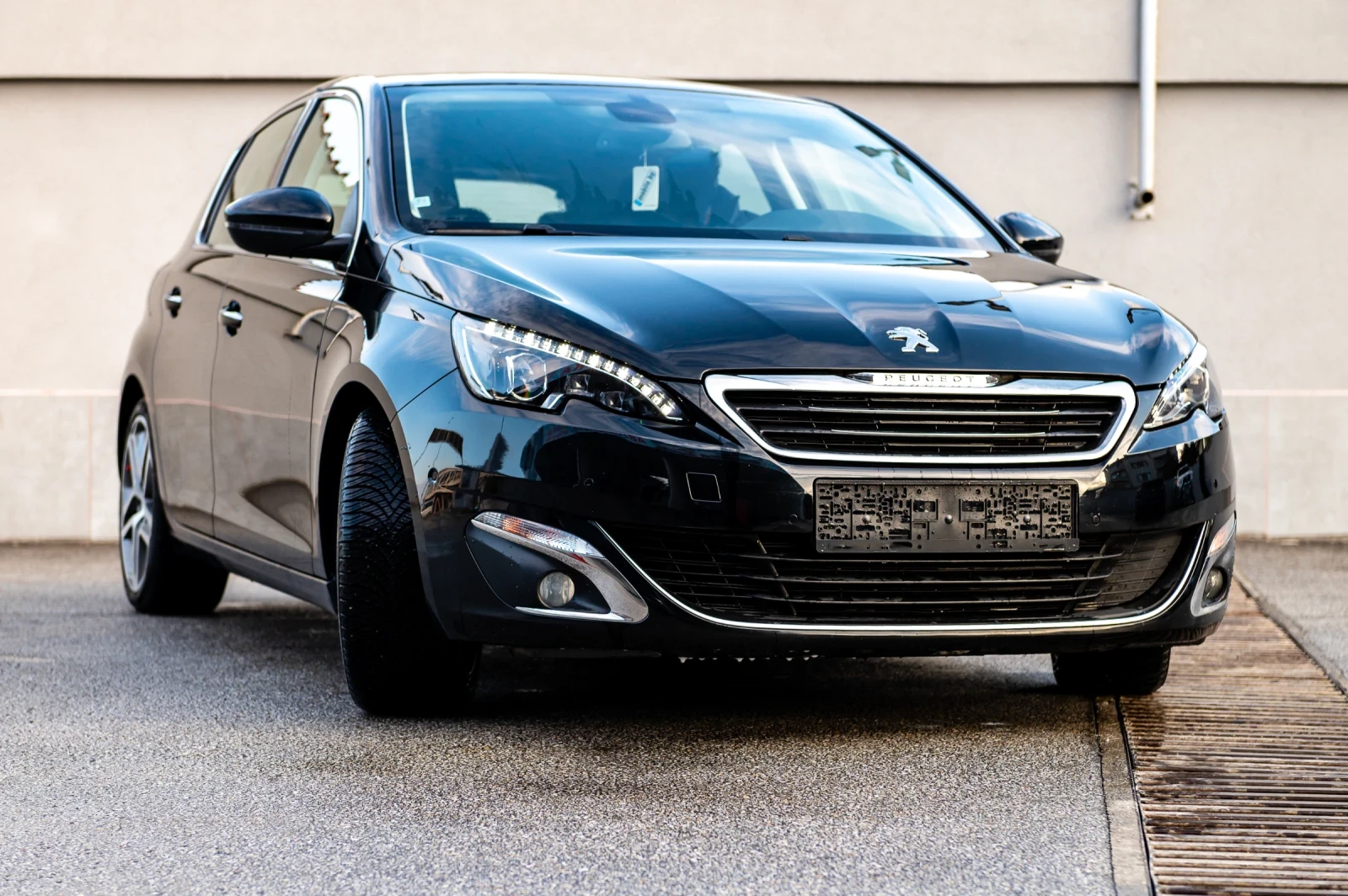 Peugeot 308 1.6 HDI ALLURE FULL LED - изображение 2