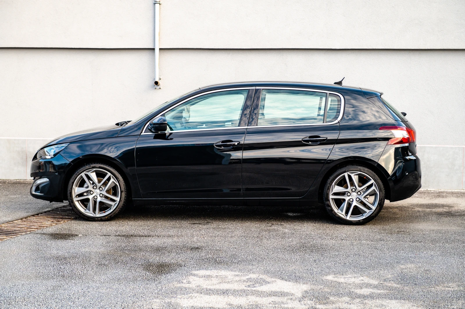 Peugeot 308 1.6 HDI ALLURE FULL LED - изображение 5