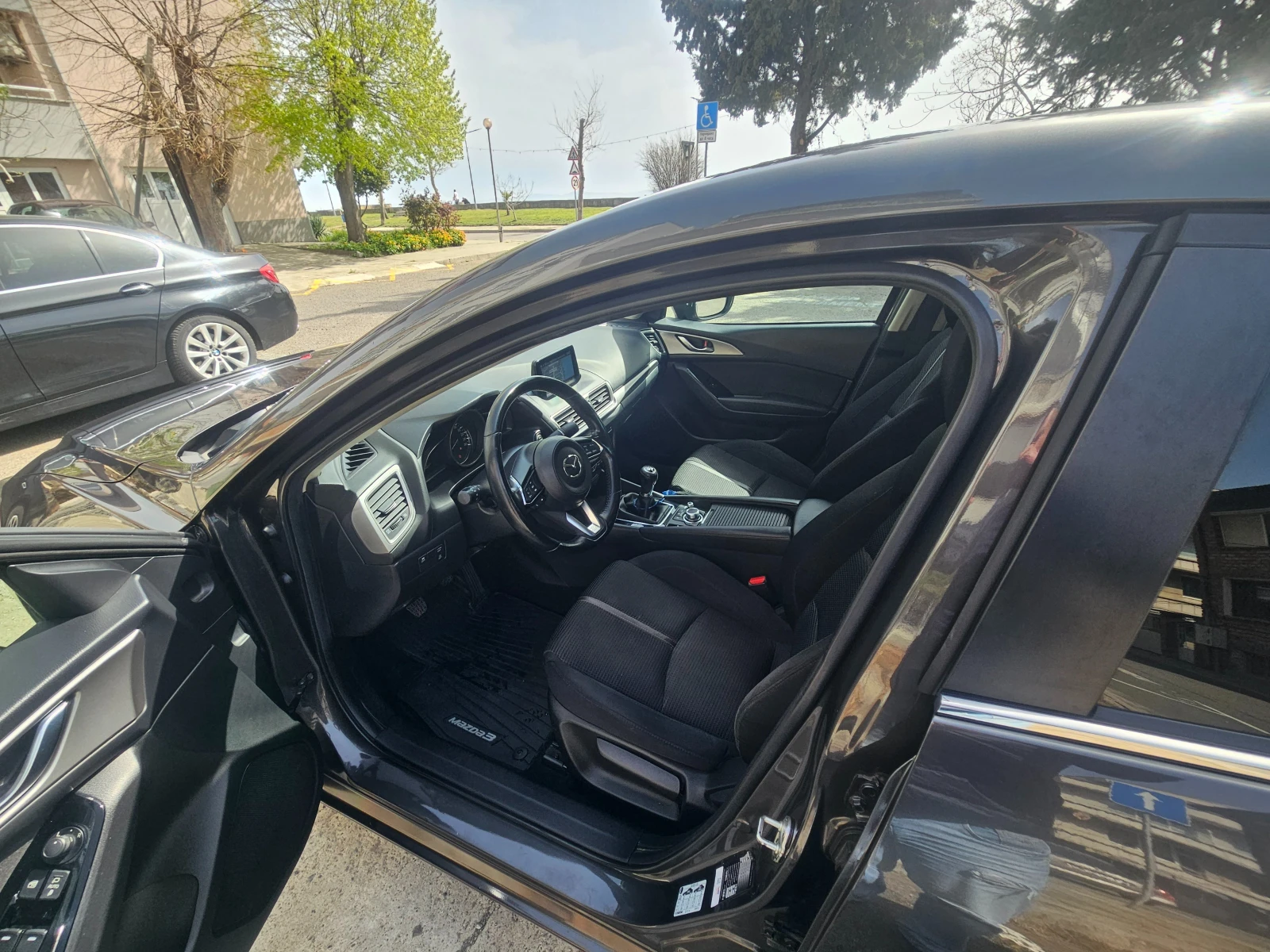 Mazda 3  - изображение 10