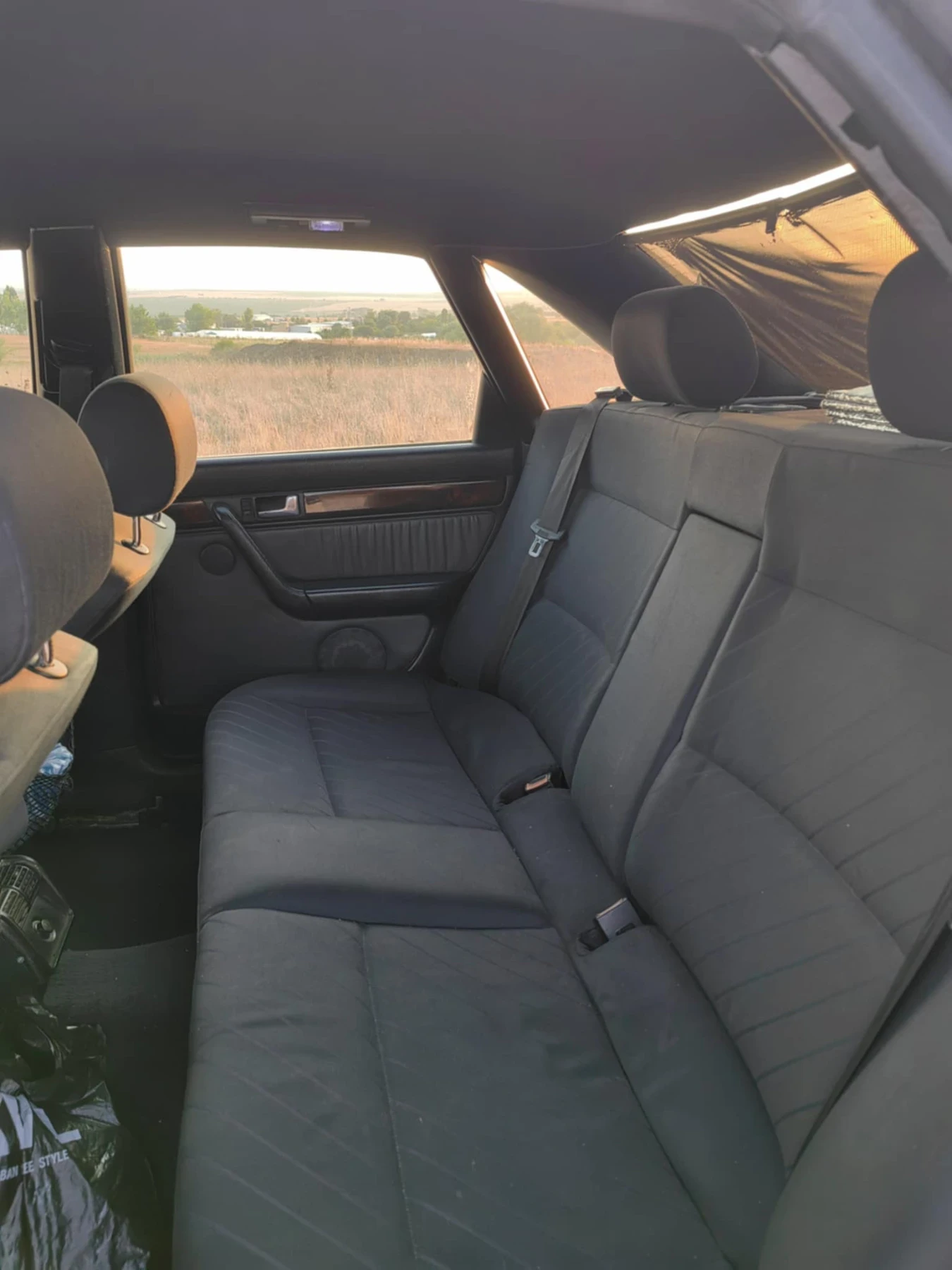 Audi 100 C4 2.8E Quattro - изображение 9