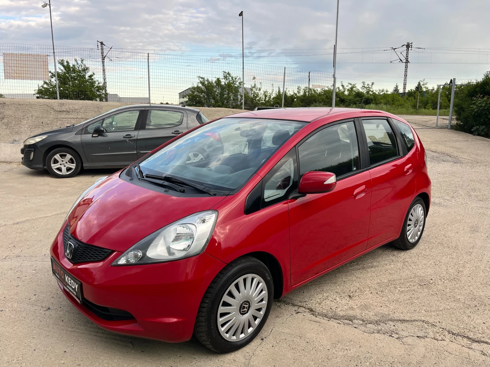 Honda Jazz 1.4i - изображение 2