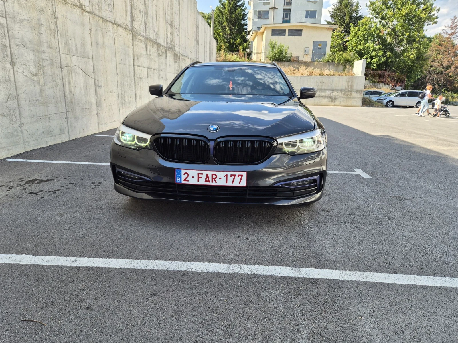 BMW 520 xDrive - изображение 3