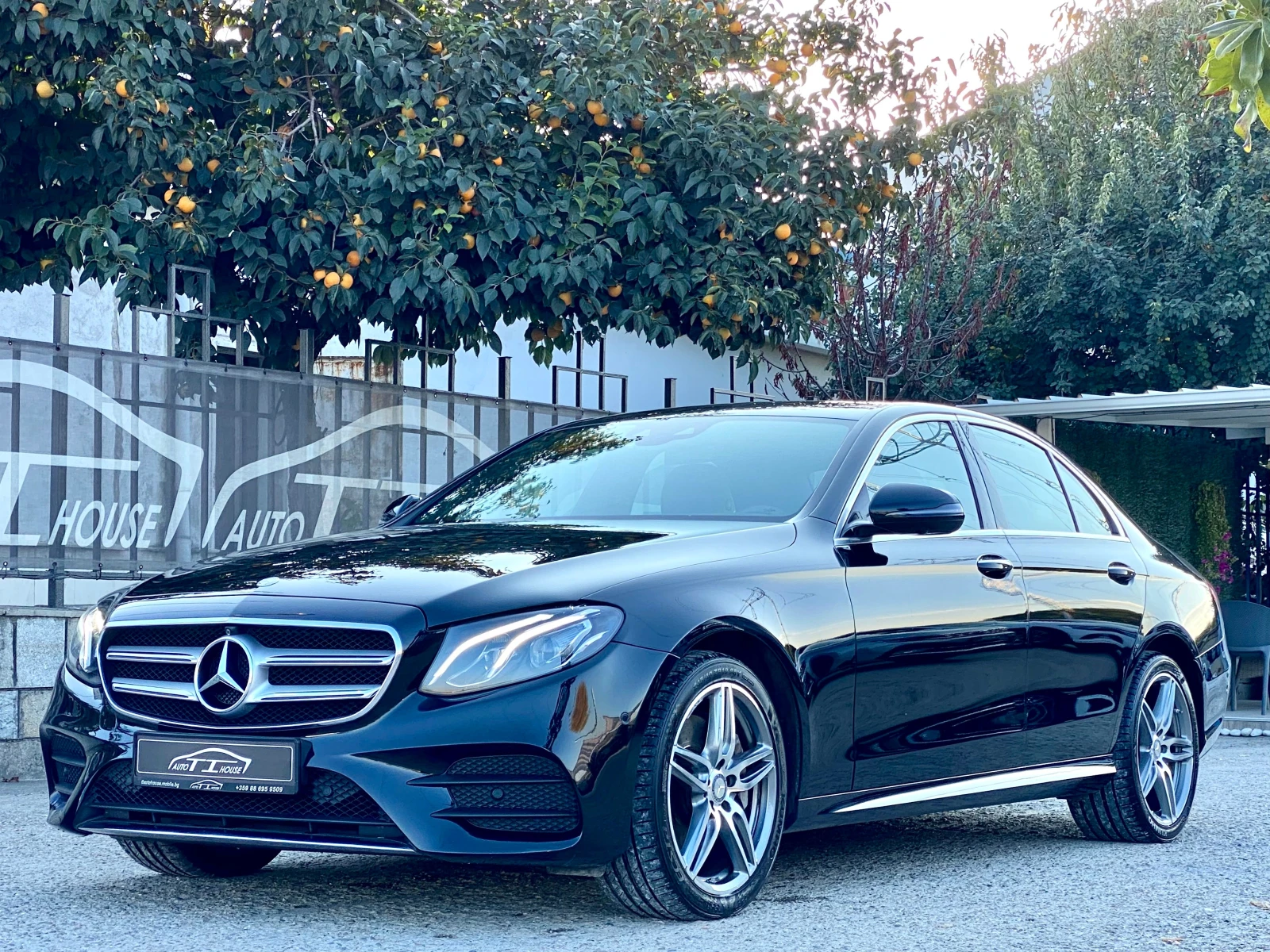 Mercedes-Benz E 350 d* AMG* Key GO* 360* Head UP*  - изображение 6