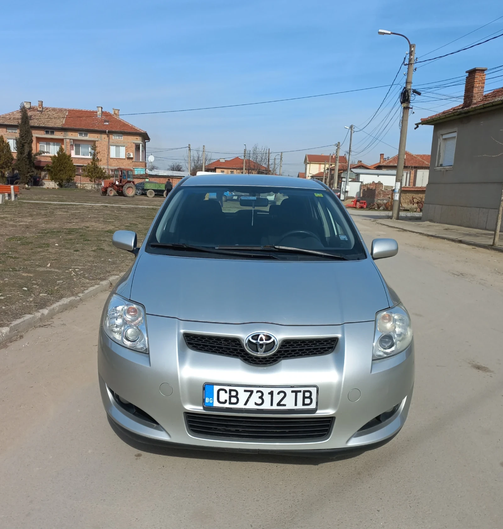 Toyota Auris 1.6  - изображение 4