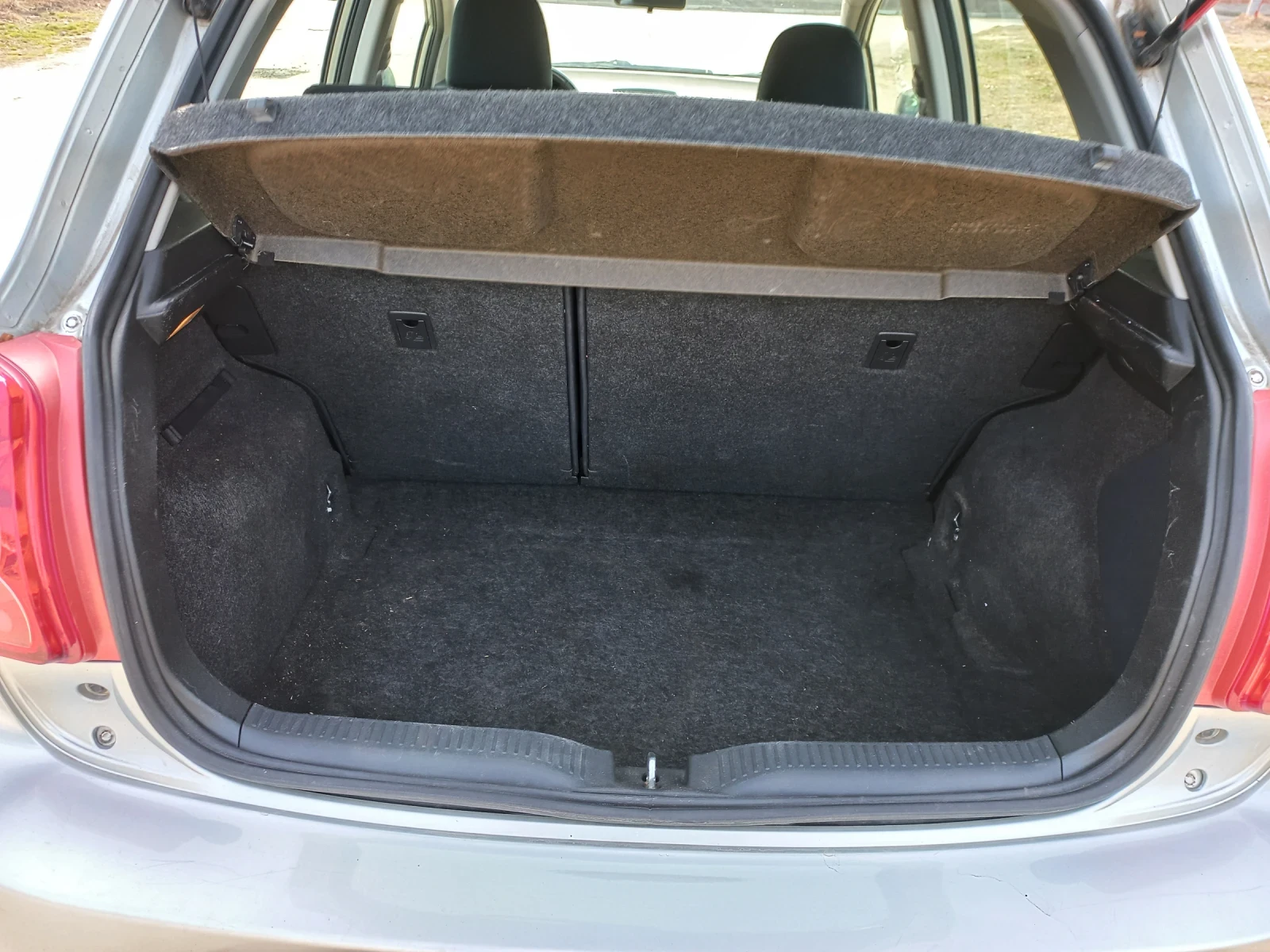 Toyota Auris 1.6  - изображение 9