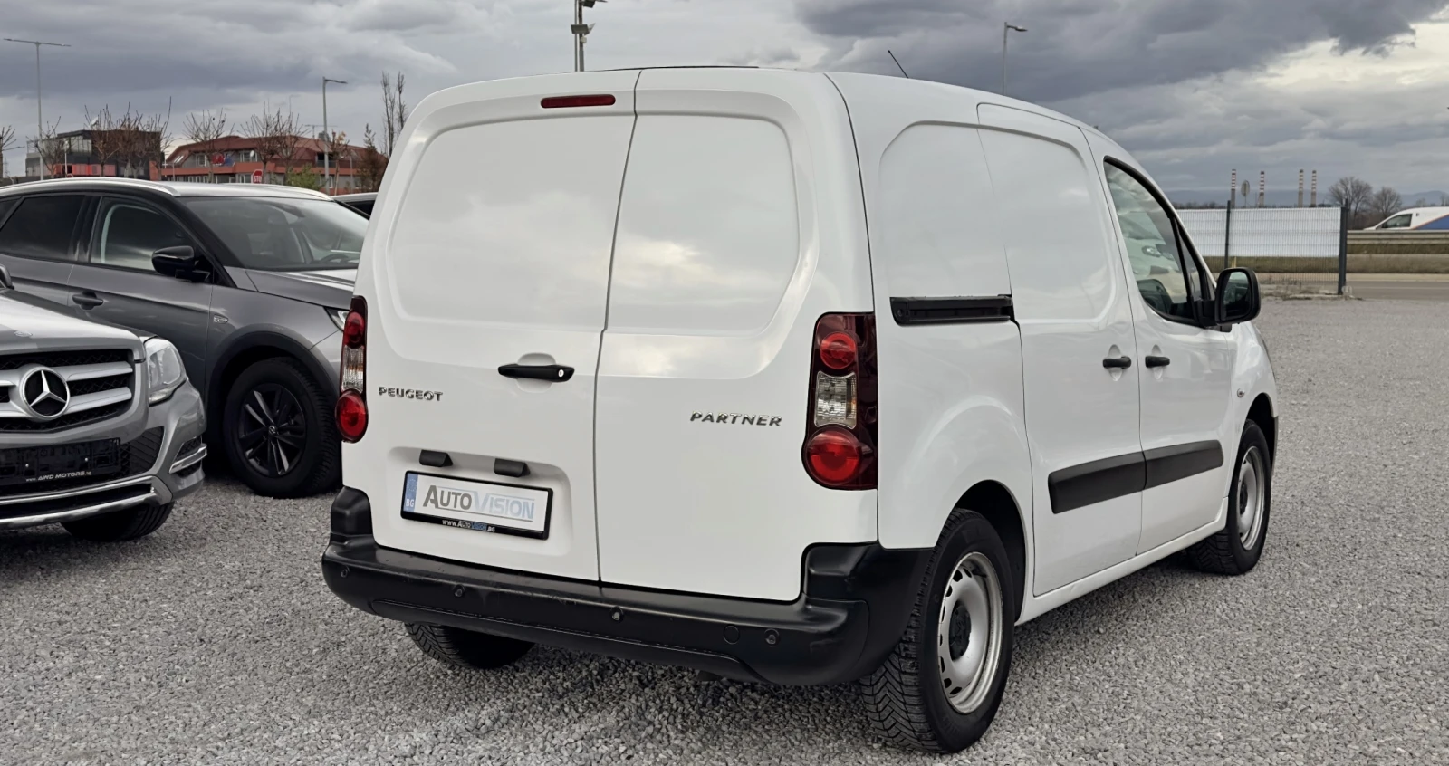 Peugeot Partner 1.6HDi 100., Autom., Klima  | Mobile.bg   2