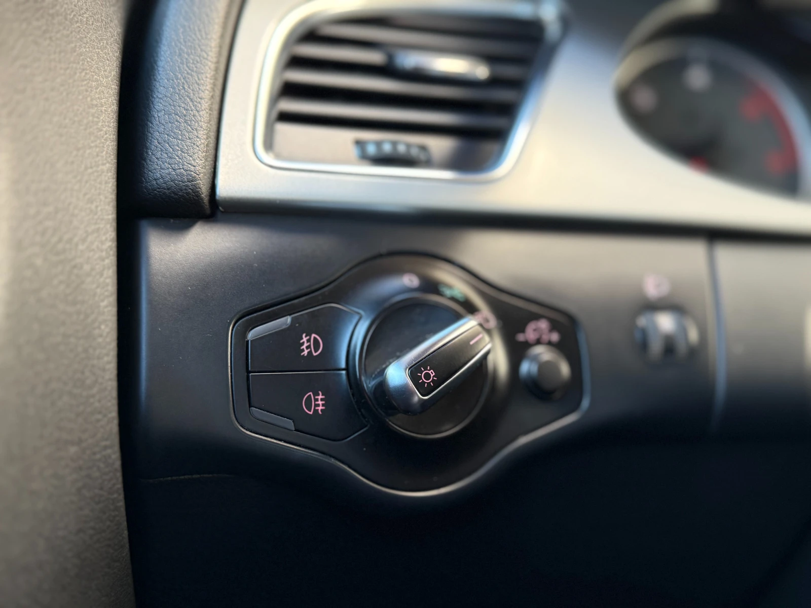 Audi A4 6 ������ ��������/2.0TDI 140�.�. 6 �������� | Mobile.bg � ����������� 16