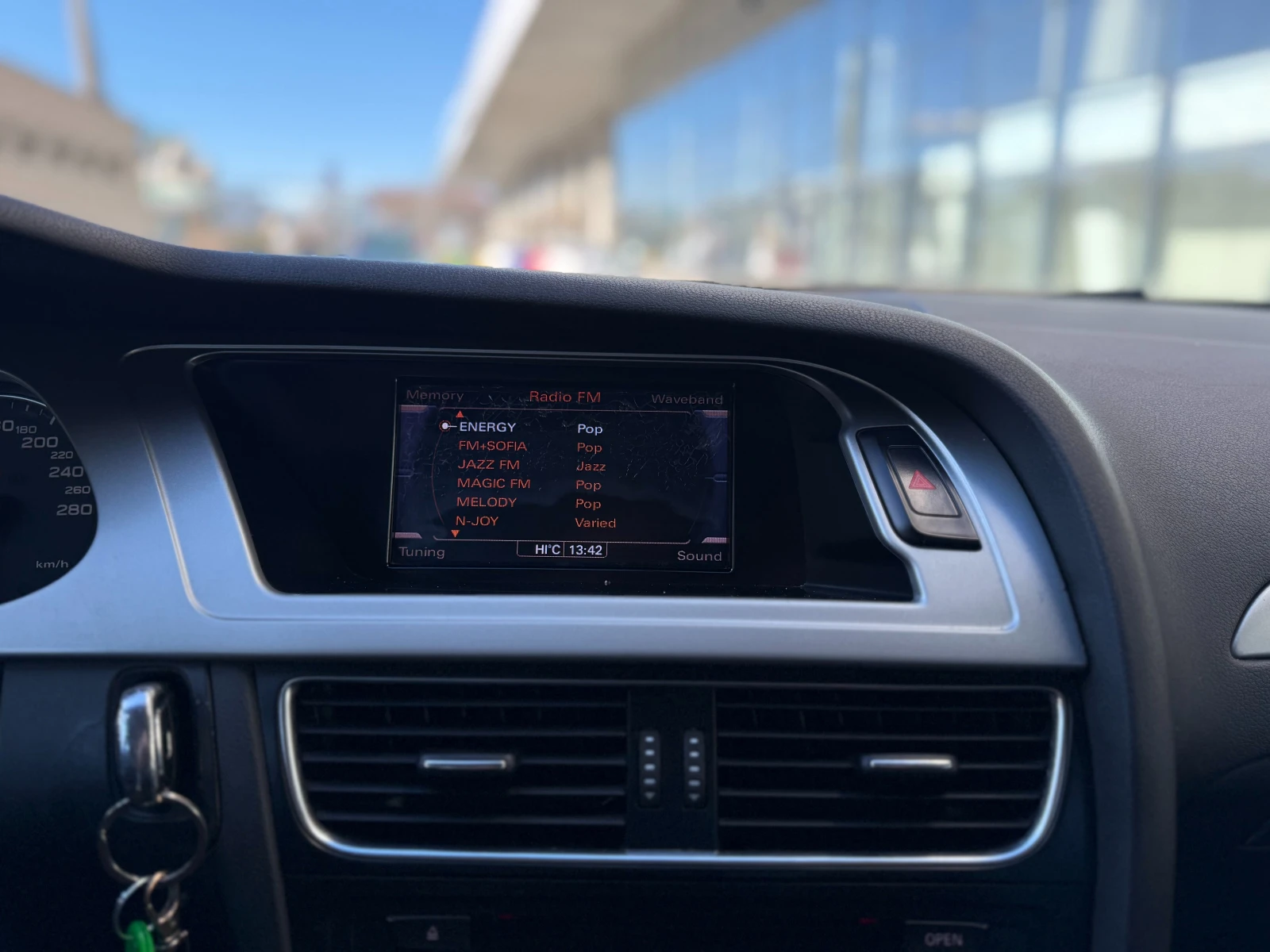 Audi A4 6 ������ ��������/2.0TDI 140�.�. 6 �������� | Mobile.bg � ����������� 11