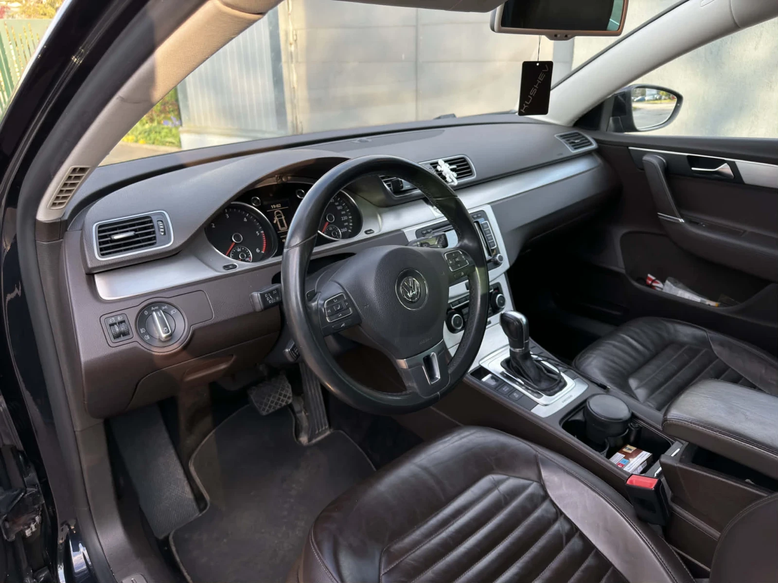 VW Passat 2.0 TDI DSG 4MOTION 170 �� | Mobile.bg � ����������� 5