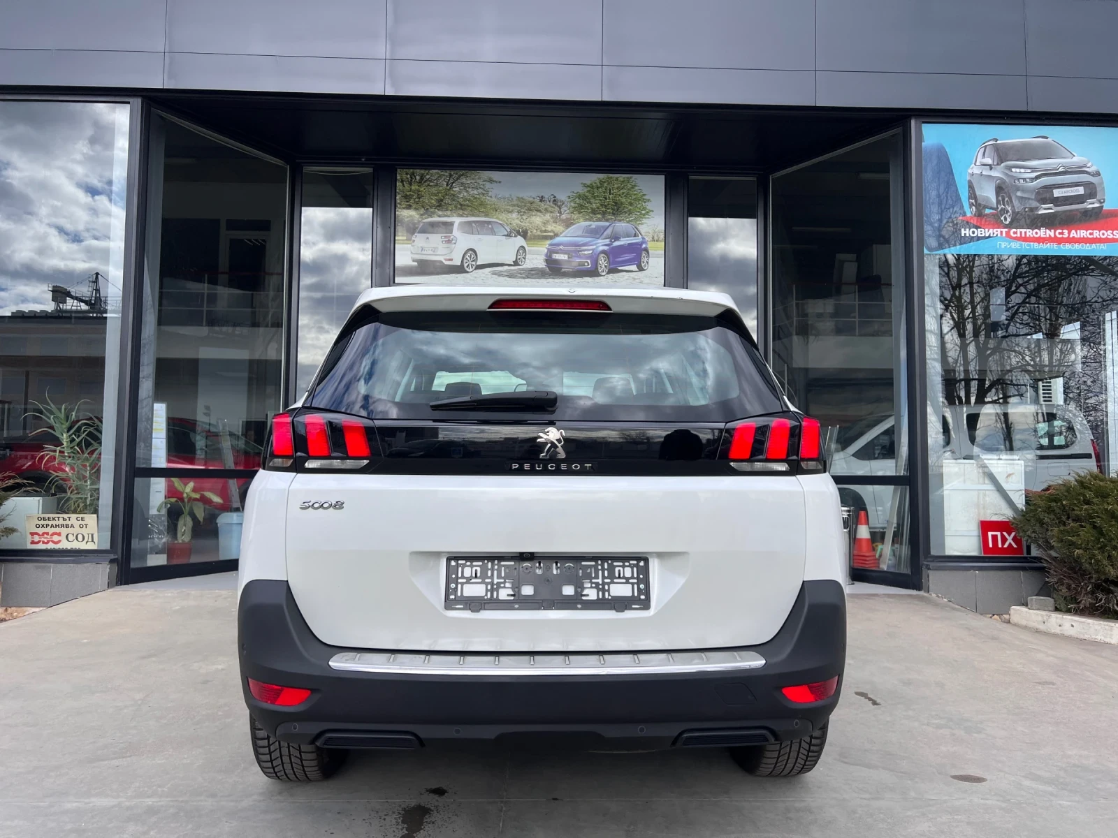 Peugeot 5008 ALLURE 1.5 BlueHDi 6+ 1 места   , снимка 8 - Автомобили и джипове - 53635795