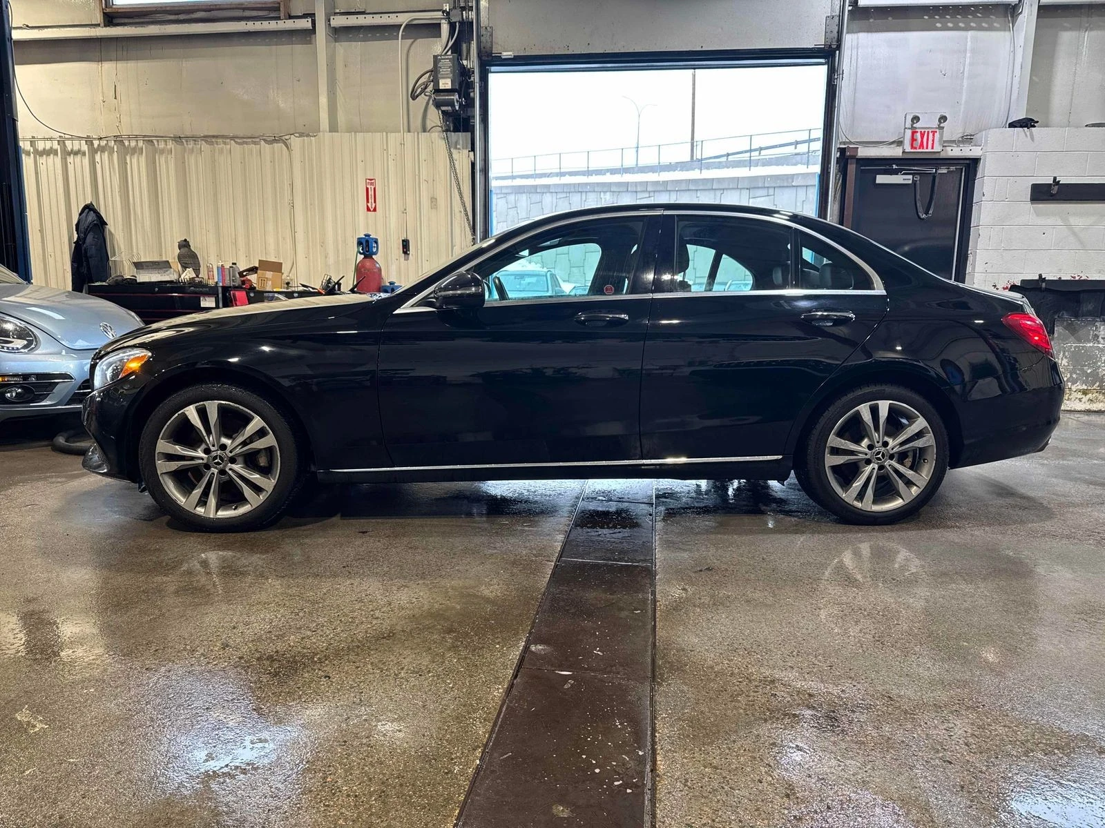 Mercedes-Benz C 300 4MATIC С РЕГИСТРАЦИЯ & АВТО КРЕДИТ , снимка 5 - Автомобили и джипове - 54067750