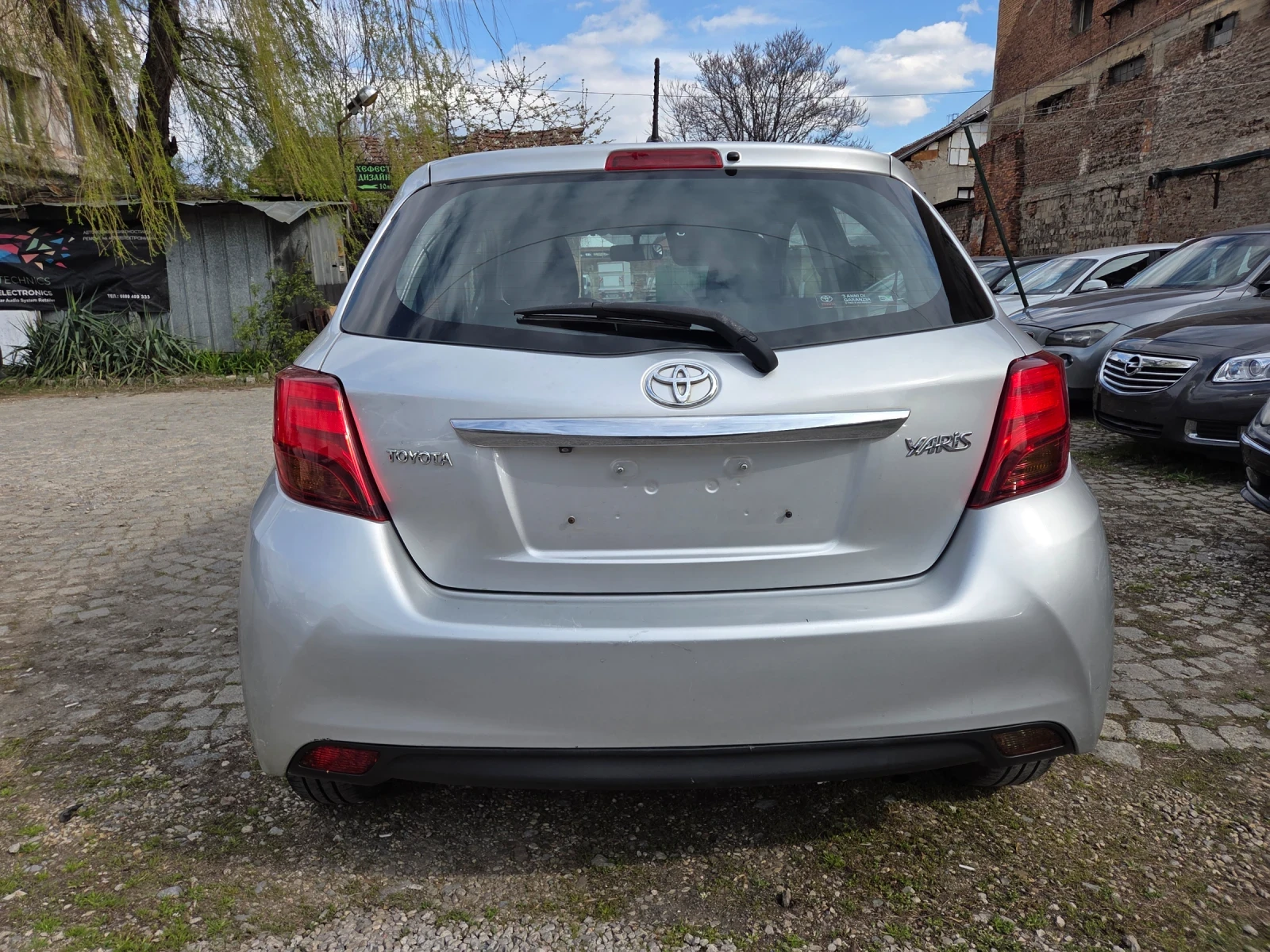 Toyota Yaris, снимка 6 - Автомобили и джипове - 54167504