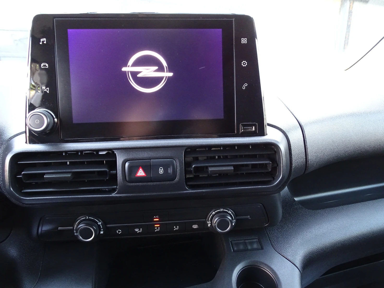 Opel Combo 1.5 NAVI KLIMA N1 MAXI  EURO 6 , снимка 4 - Автомобили и джипове - 54342169