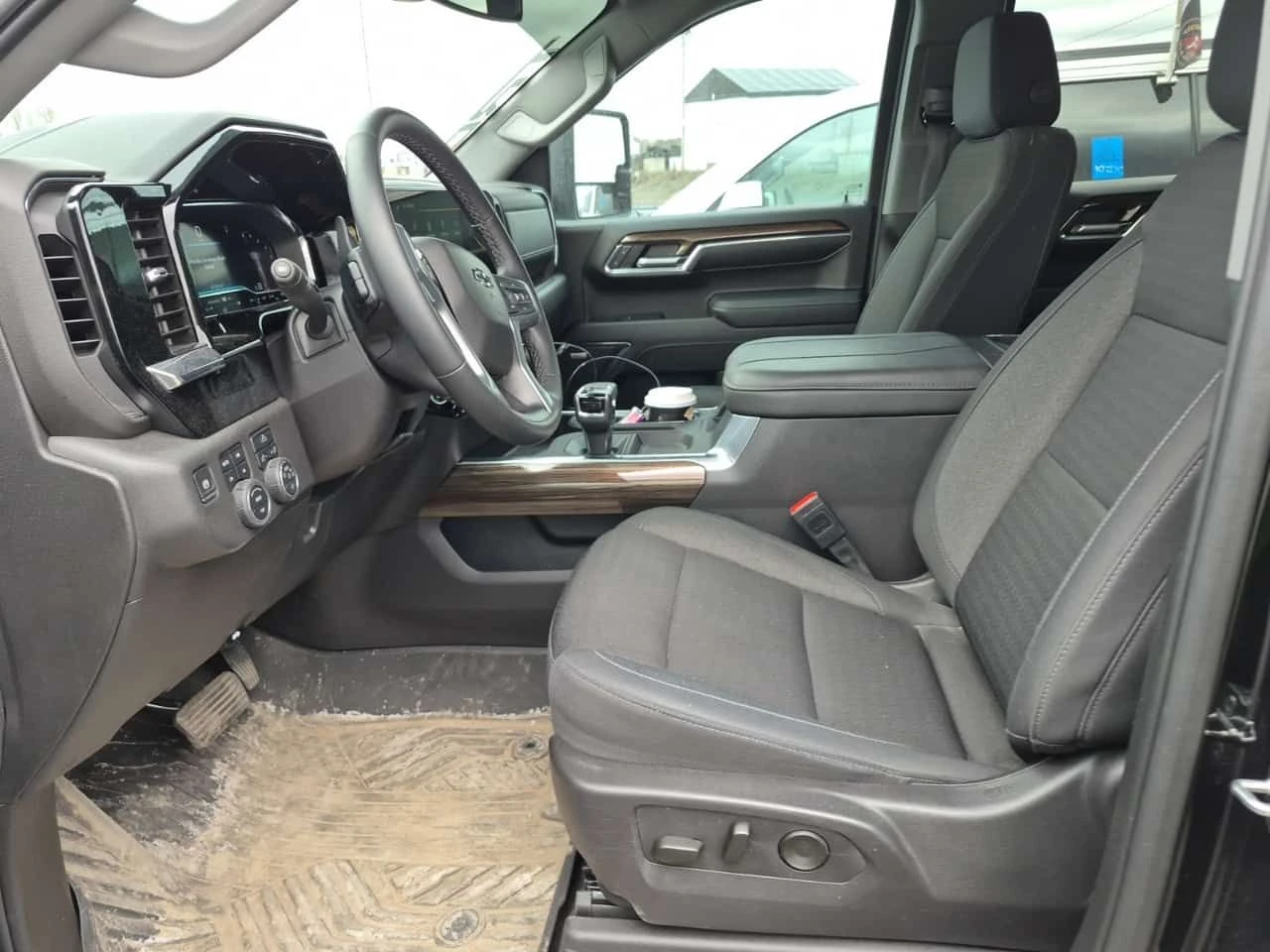 Chevrolet Silverado DIESEL * LT TRAIL BOSS CREW CAB STD BED * CARFAX *, снимка 7 - Автомобили и джипове - 54426697