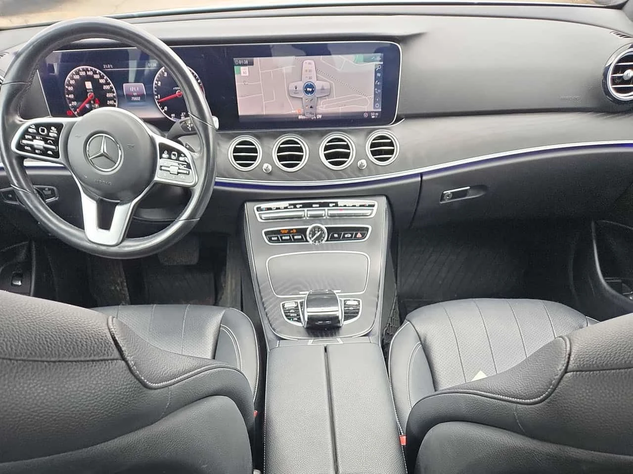 Mercedes-Benz E 300 CARFAX /DISTRONIC/BURMESETER/АВТОКРЕДИТ , снимка 8 - Автомобили и джипове - 54726615