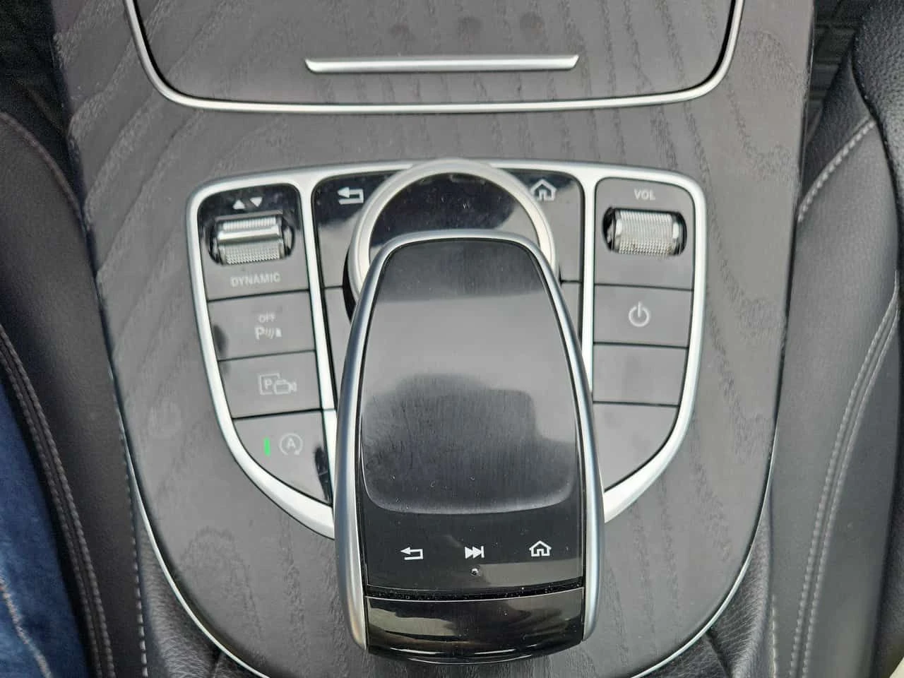 Mercedes-Benz E 300 CARFAX /DISTRONIC/BURMESETER/АВТОКРЕДИТ , снимка 10 - Автомобили и джипове - 54726615