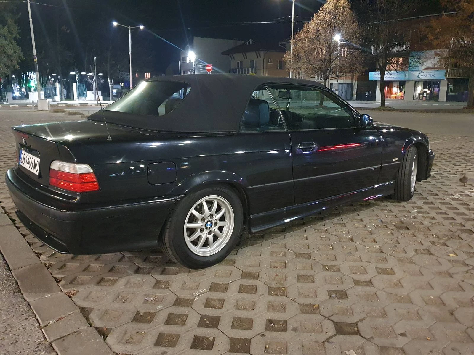 BMW 320, снимка 15 - Автомобили и джипове - 54731320