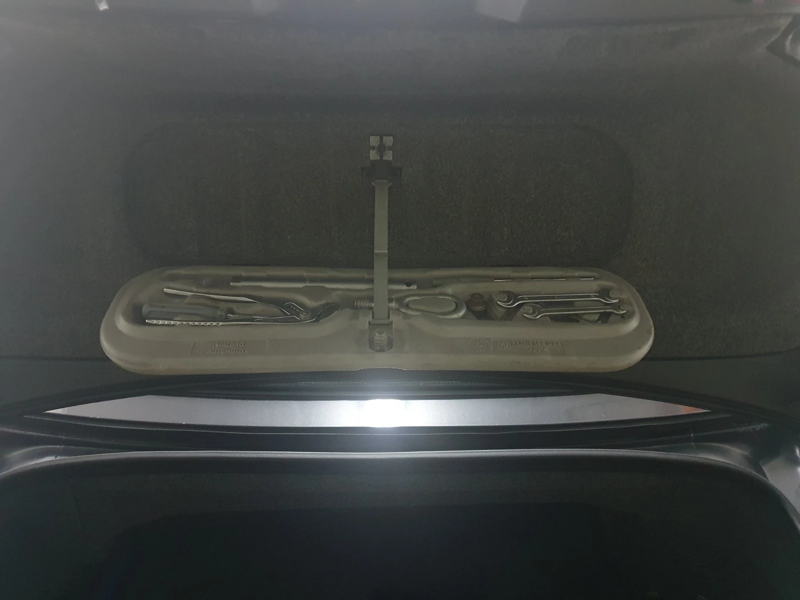 BMW 320, снимка 7 - Автомобили и джипове - 54731320