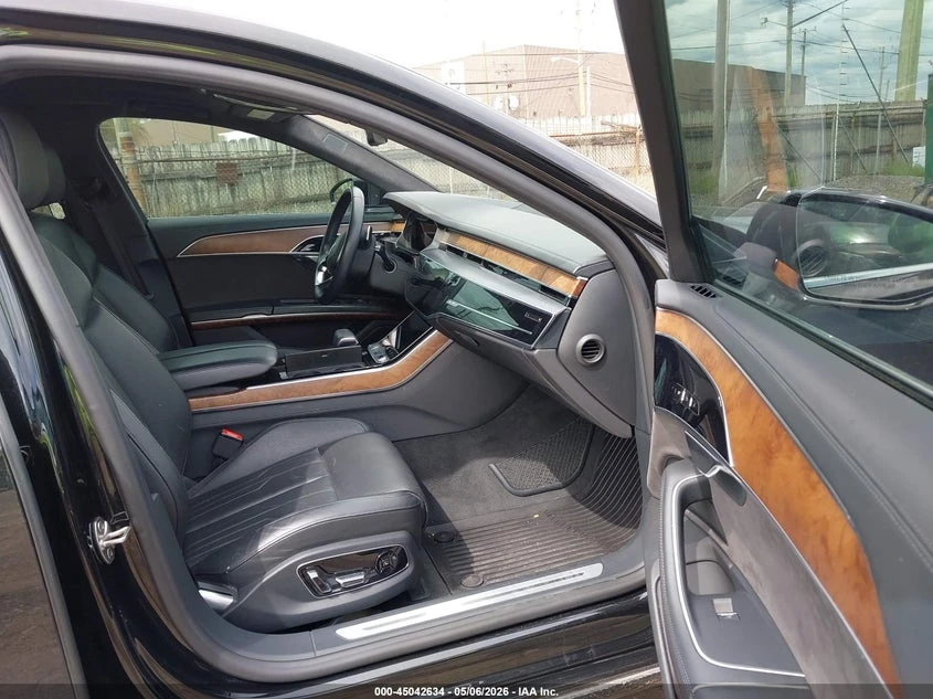 Audi A8 L 55 QUATRO* подгрев* обдухване* щори* панорама* , снимка 7 - Автомобили и джипове - 54767673