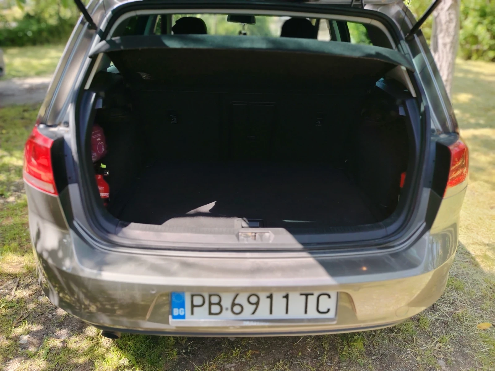 VW Golf 1.6, снимка 7 - Автомобили и джипове - 54995136