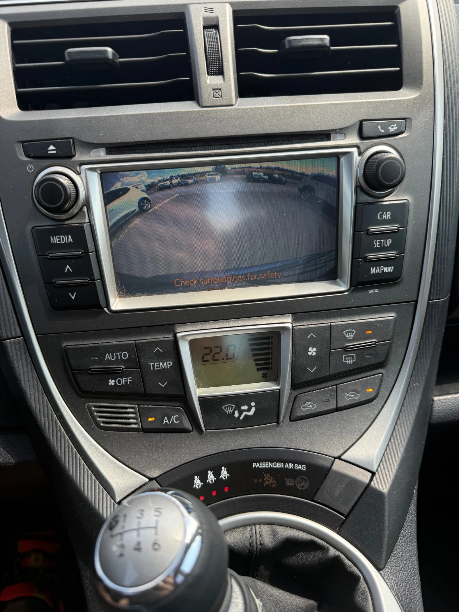 Toyota Verso S 1.4 D , снимка 11 - Автомобили и джипове - 55667627