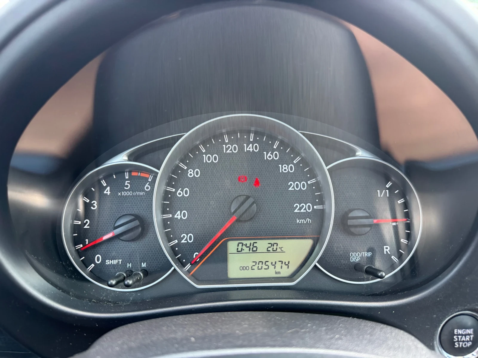 Toyota Verso S 1.4 D , снимка 12 - Автомобили и джипове - 55667627