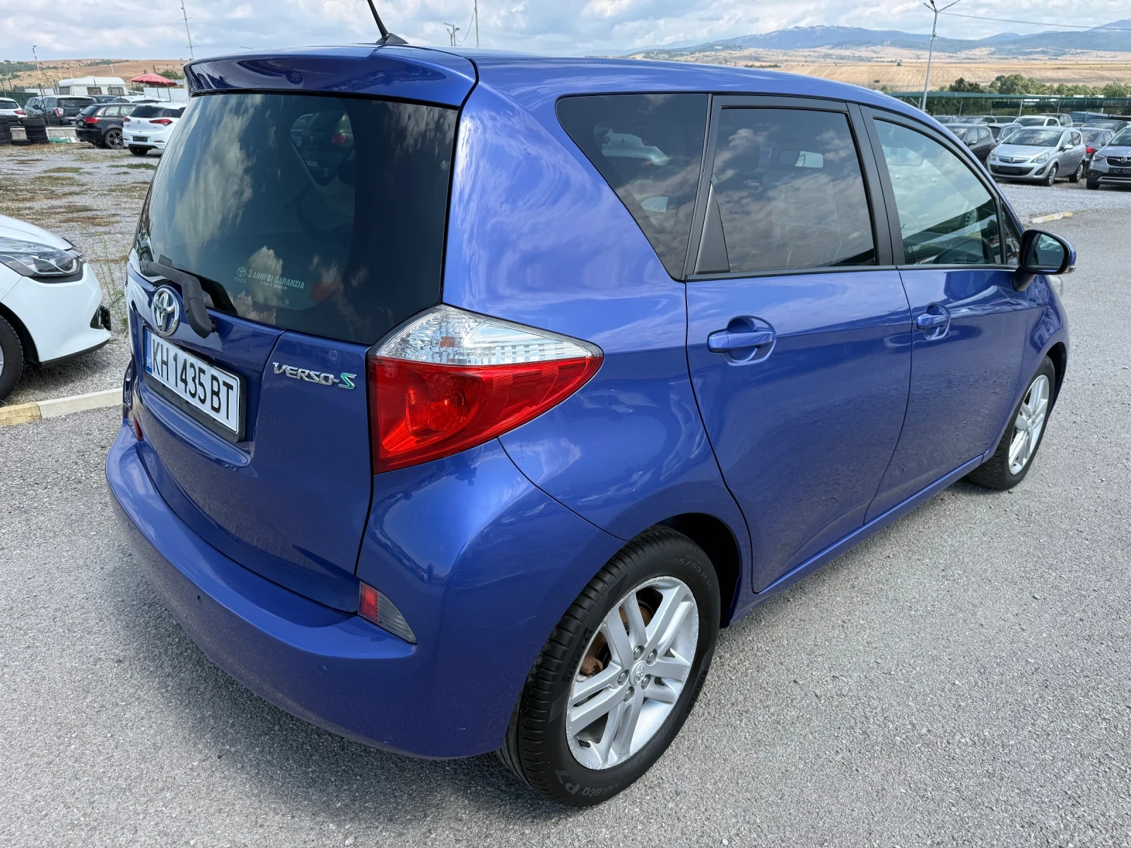 Toyota Verso S 1.4 D , снимка 5 - Автомобили и джипове - 55667627