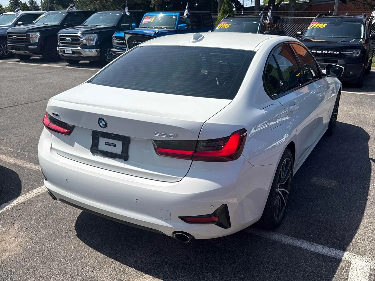 BMW 330 330i xDrive, снимка 14 - Автомобили и джипове - 55803977