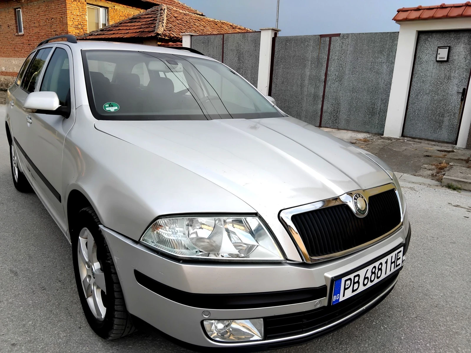 Skoda Octavia 2.0i.150k.4+ 4.6скр.+ ГАЗОВ ИНЖЕКЦИОН , снимка 12 - Автомобили и джипове - 55824975
