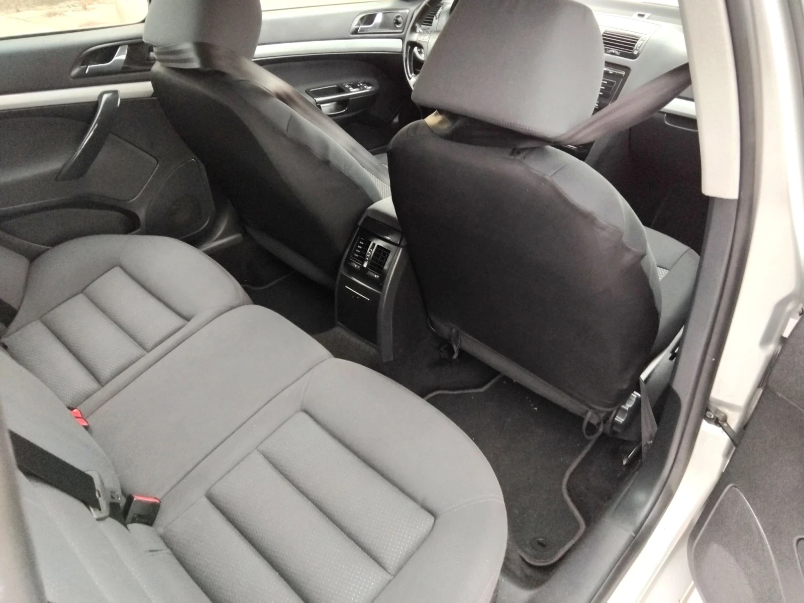 Skoda Octavia 2.0i.150k.4+ 4.6скр.+ ГАЗОВ ИНЖЕКЦИОН , снимка 17 - Автомобили и джипове - 55824975