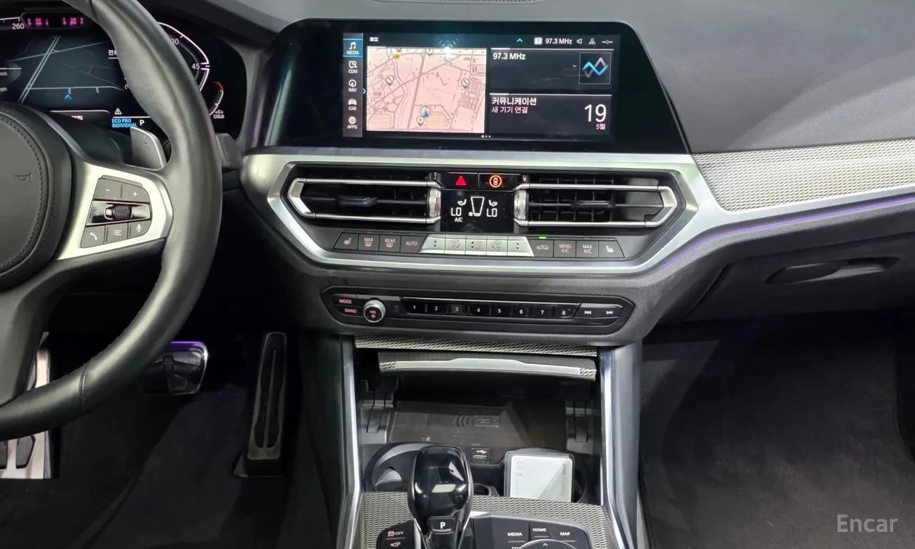 BMW 320 d xDrive M Sport | ДИСТРОНИК | 360 | HUD, снимка 14 - Автомобили и джипове - 55888778