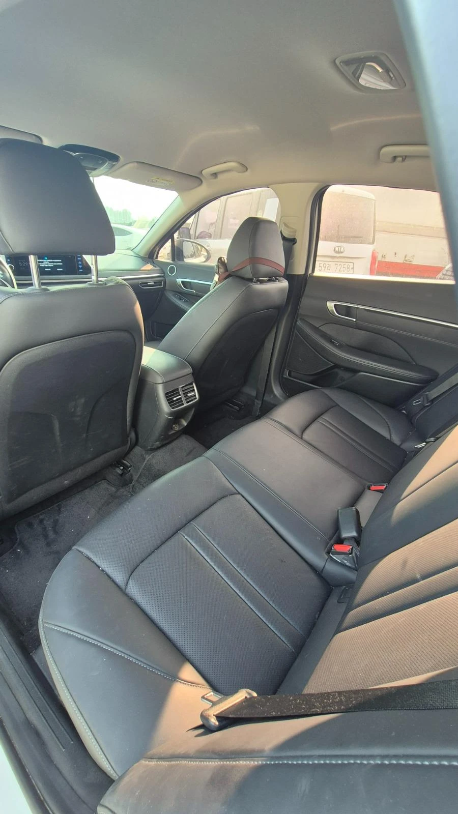 Hyundai Sonata 2.0 LPG * ПОДГРЕВ И ОБДУХ НА СЕДАЛКИТЕ * 49 100 КМ, снимка 15 - Автомобили и джипове - 56229462