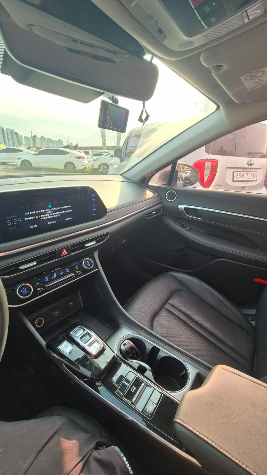 Hyundai Sonata 2.0 LPG * ПОДГРЕВ И ОБДУХ НА СЕДАЛКИТЕ * 49 100 КМ, снимка 11 - Автомобили и джипове - 56229462