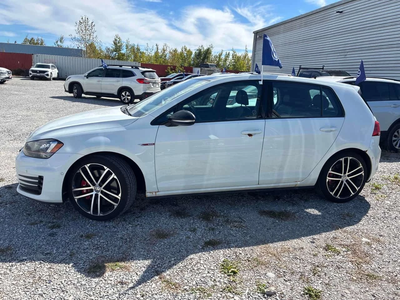 VW Golf * GTI * CARFAX * , снимка 2 - Автомобили и джипове - 56256817