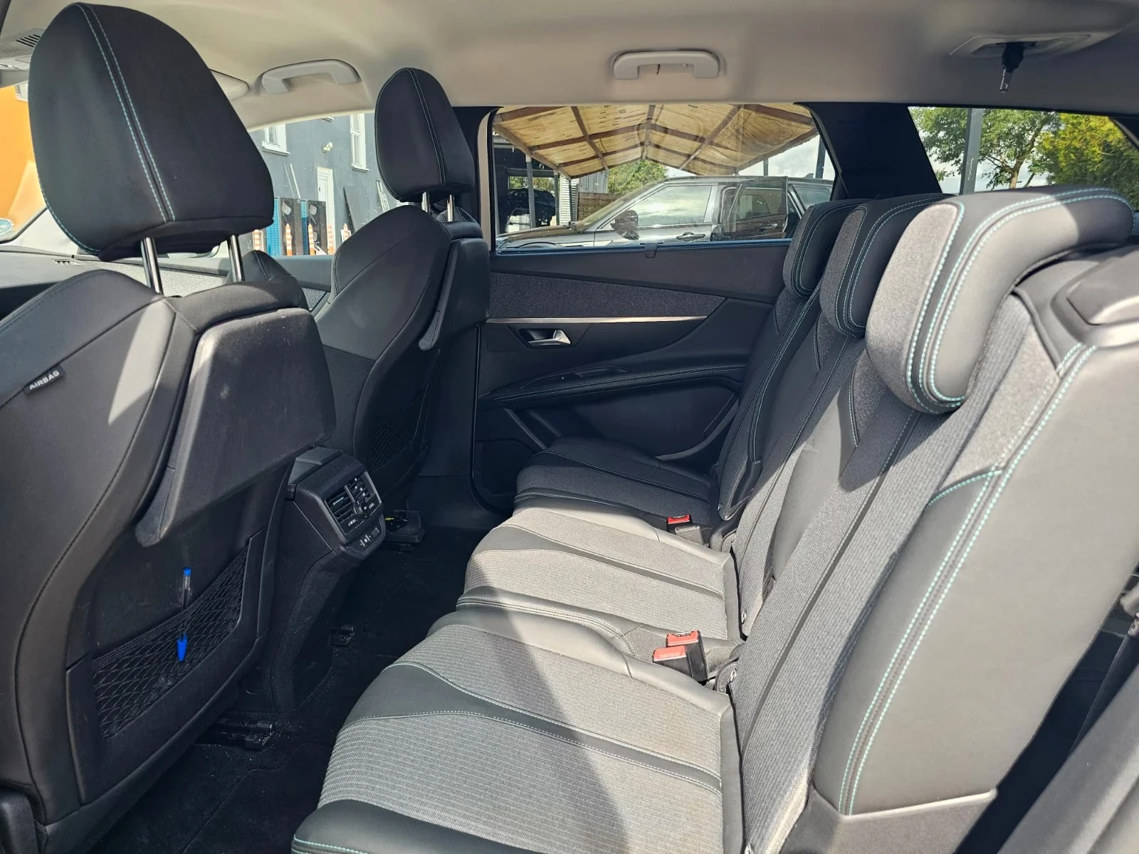 Peugeot 5008 Allure Pack, снимка 13 - Автомобили и джипове - 56735682