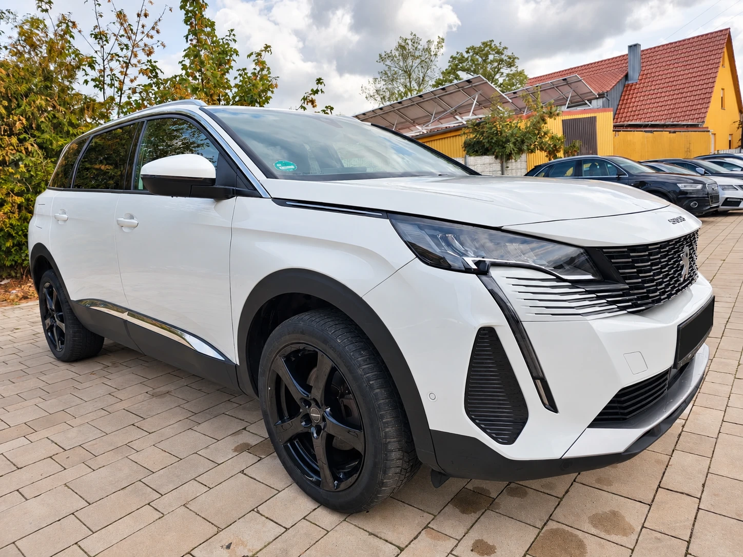 Peugeot 5008 Allure Pack, снимка 8 - Автомобили и джипове - 56735682