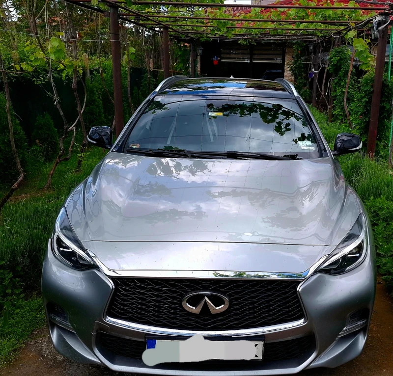 Infiniti Q30 Q30S, снимка 3 - Автомобили и джипове - 52449456